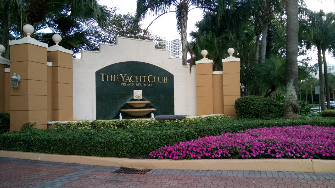 Yacht Club Aventura 2BR + 2BA - thumb 0