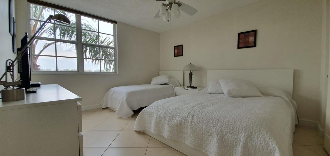 Yacht Club Aventura 2BR + 2BA - thumb 27