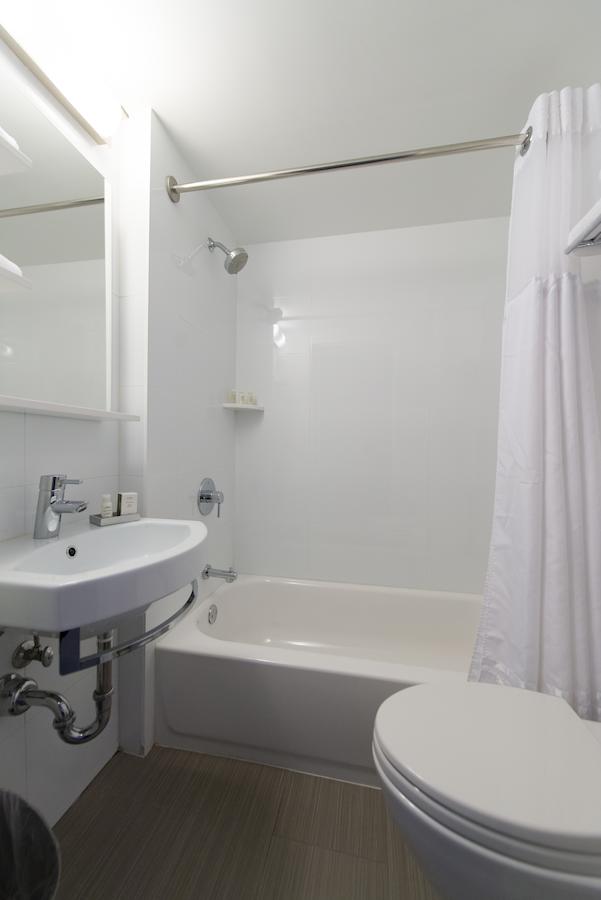 YVE Hotel Miami - thumb 24