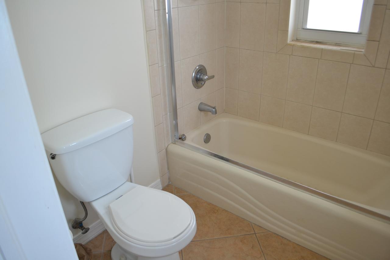 House With Pool - thumb 15