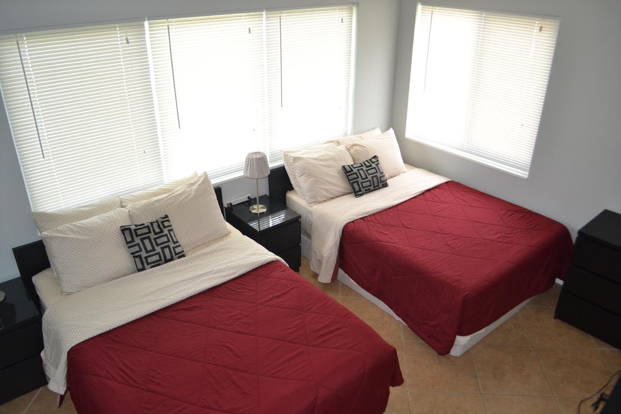 House With Pool - thumb 9