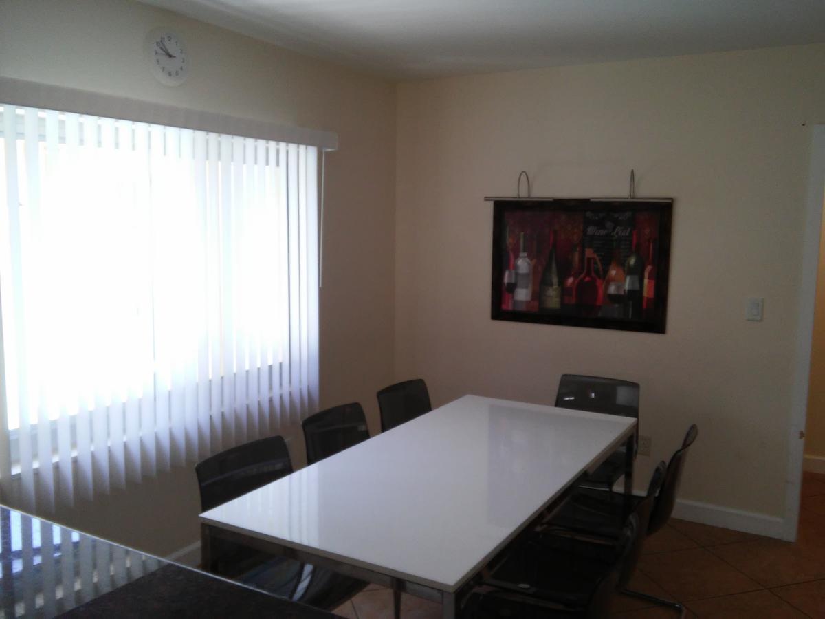 House With Pool - thumb 6