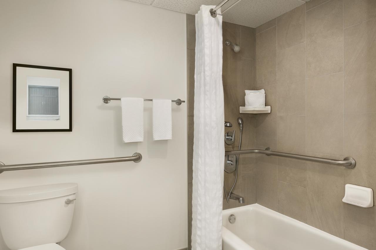 Embassy Suites Boca Raton - thumb 33
