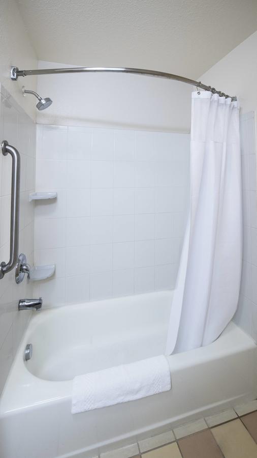 Fairfield Inn & Suites Marianna - thumb 9