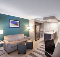 Hawthorn Suites by Wyndham Kissimmee Gateway - Students Accommodation