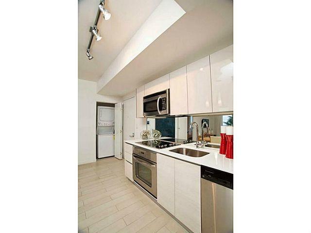 BEACHWALK 307 - thumb 25