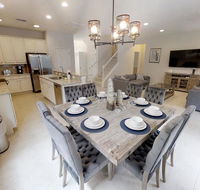 ACO Golden Palms 8 Bedroom Vacation Home with Pool 1861 - Students Accommodation