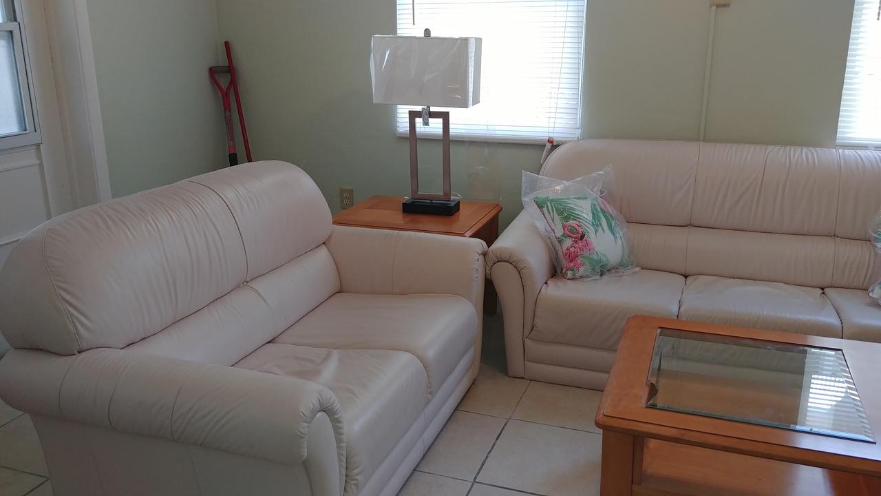 The Holiday Court Villas And Suites - thumb 4