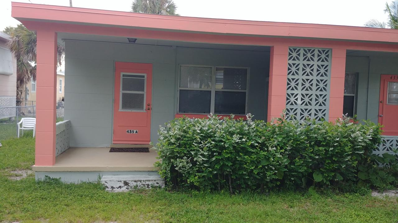 The Holiday Court Villas And Suites - thumb 6