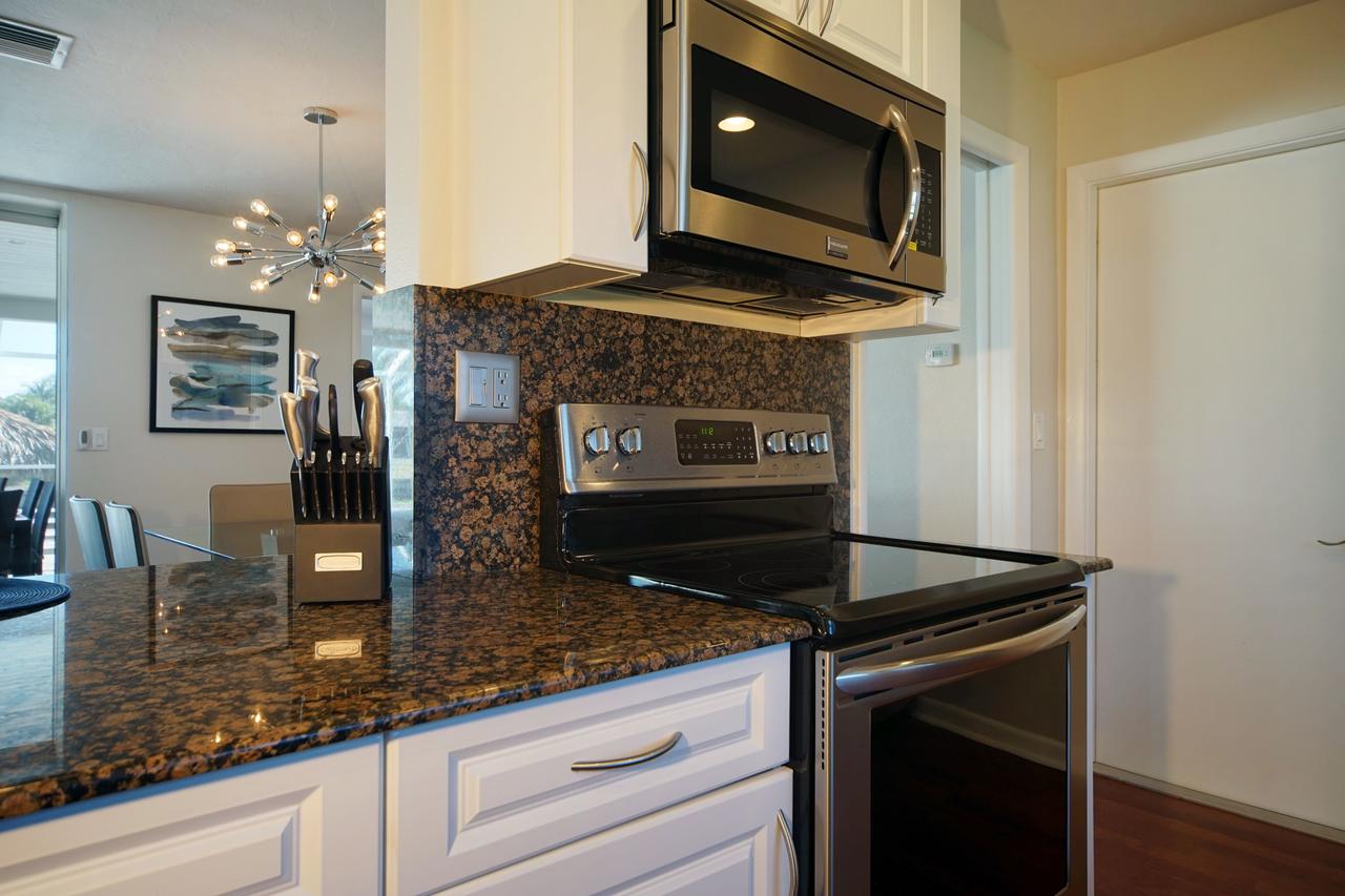 Majestic Palms - thumb 9