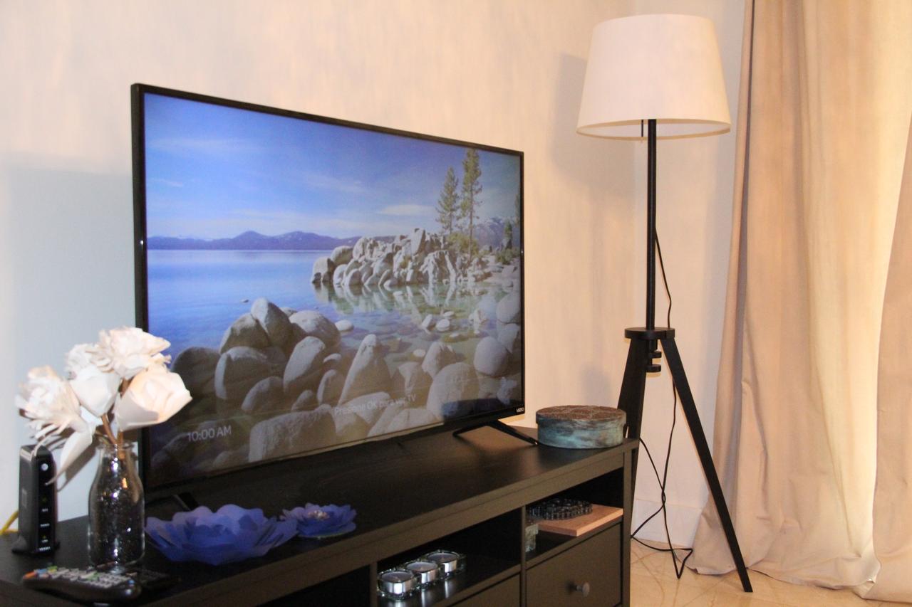 8-202 Yacht Club - New. Great 3 Bedroom. 2 Min To Aventura Mall - thumb 1