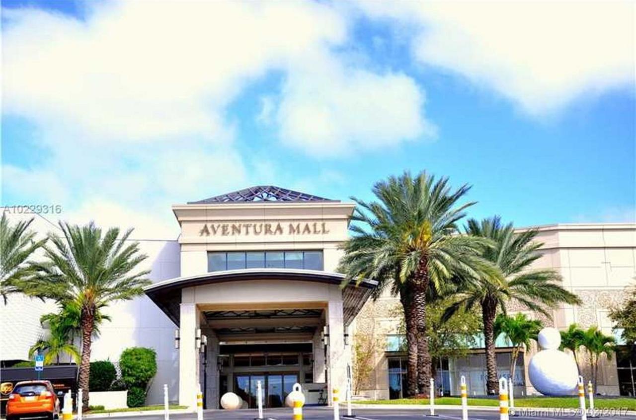 8-202 Yacht Club - New. Great 3 Bedroom. 2 Min To Aventura Mall - thumb 43