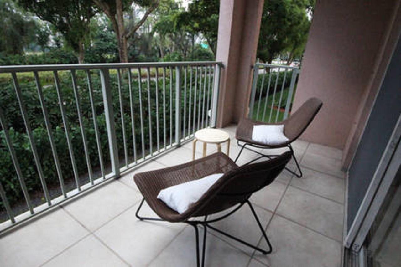 8-202 Yacht Club - New. Great 3 Bedroom. 2 Min To Aventura Mall - thumb 10