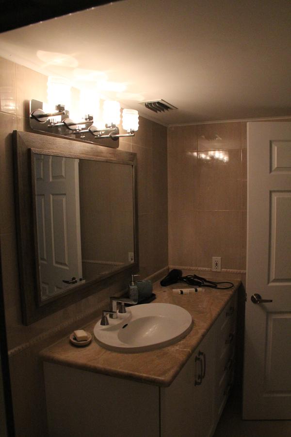 8-202 Yacht Club - New. Great 3 Bedroom. 2 Min To Aventura Mall - thumb 21