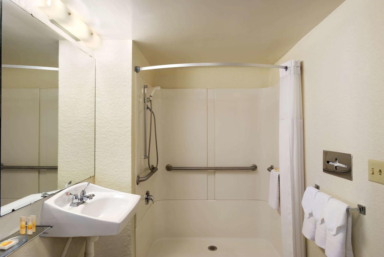 Days Inn By Wyndham Orlando Conv. Center/International Dr - thumb 36