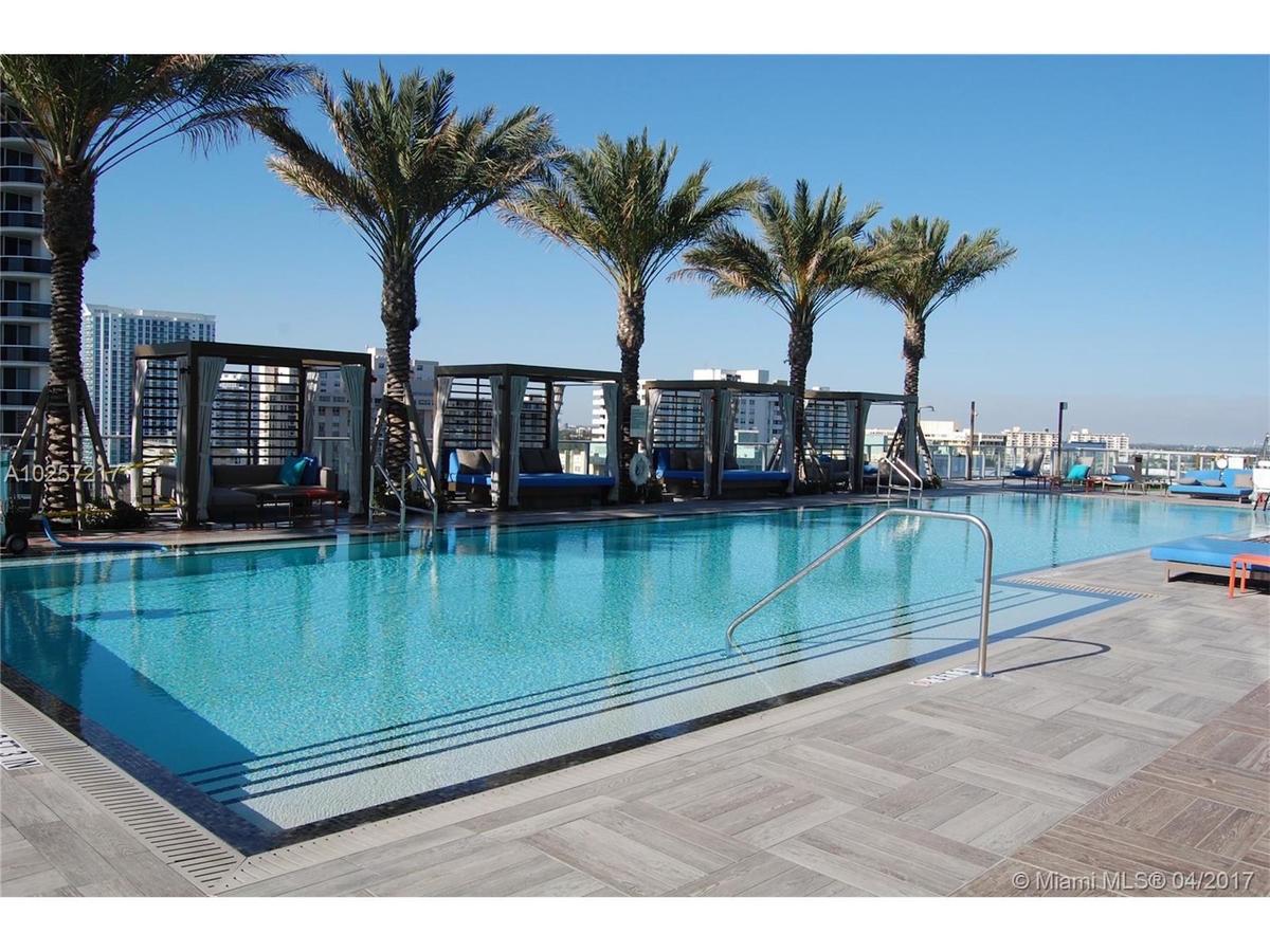 Beachfront Apartment - thumb 4