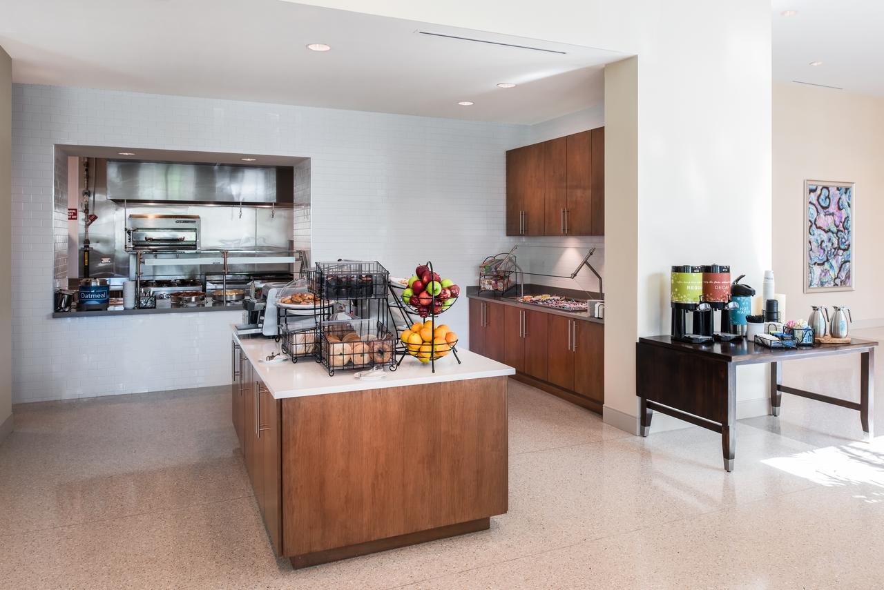 Hilton Garden Inn Miami Dolphin Mall - thumb 11