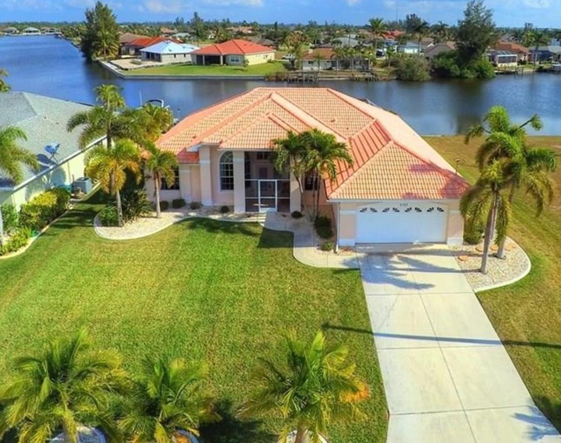 Villa Eyleen - thumb 0