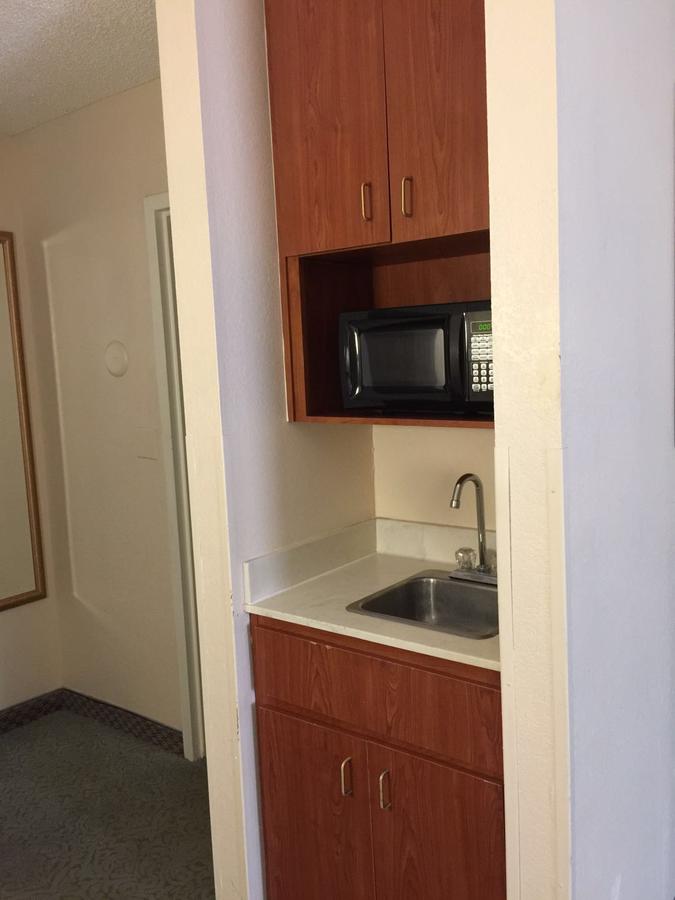 Baymont By Wyndham Florida Mall - thumb 4