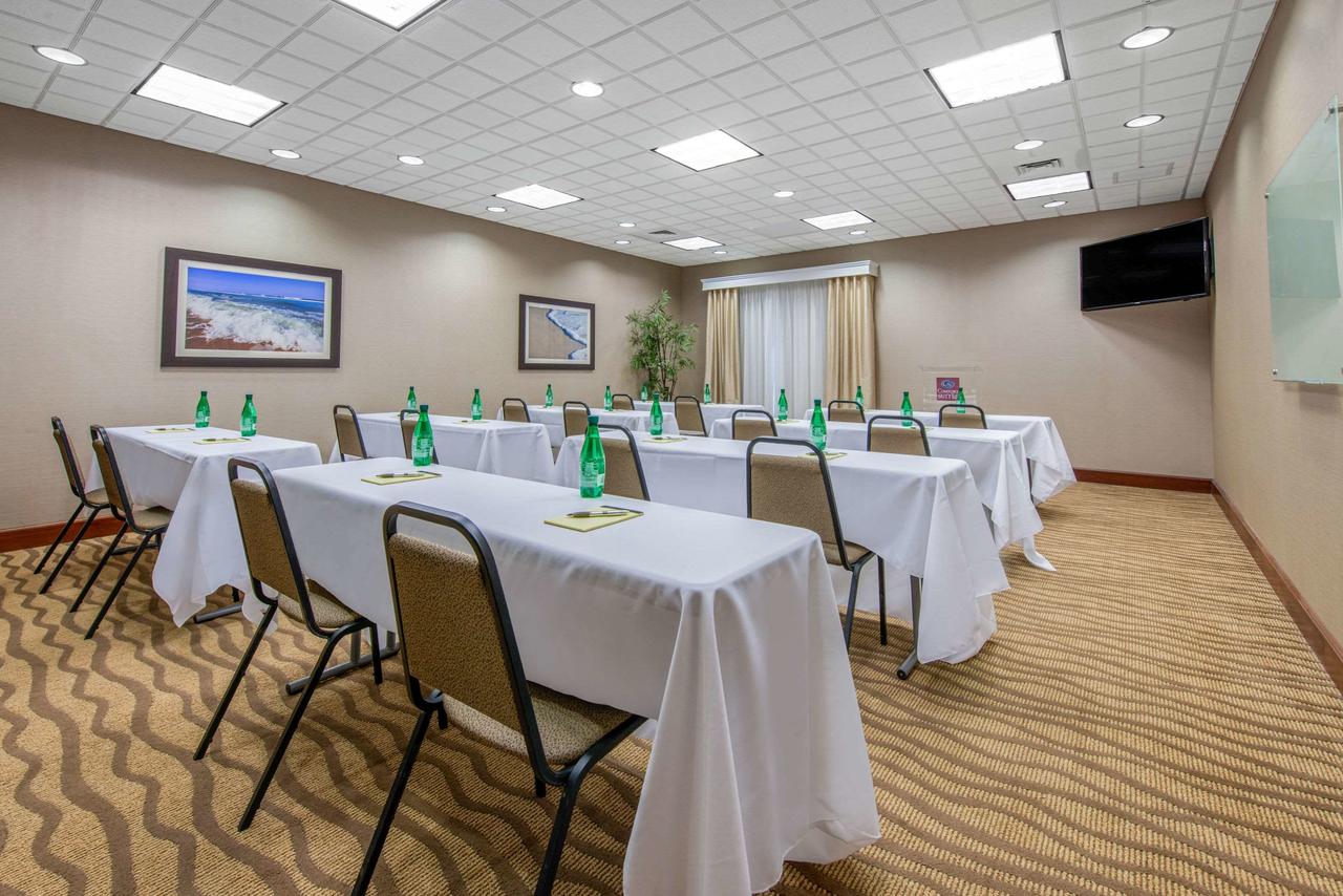 Comfort Suites Sarasota-Siesta Key - thumb 1