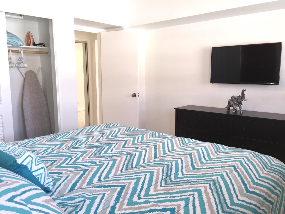 Amazing Two-Bedroom Apartment Next To The Beach - thumb 3