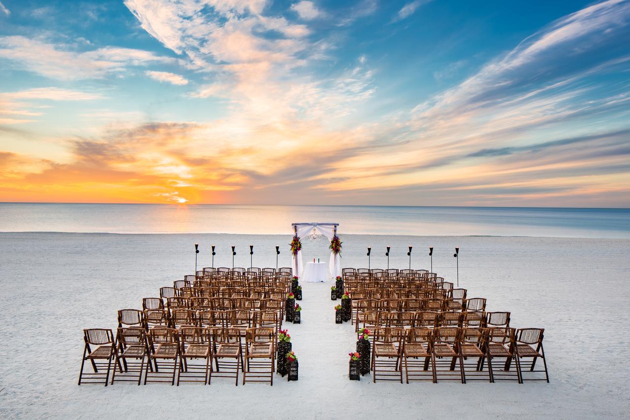 Hilton Marco Island Beach Resort And Spa - thumb 1