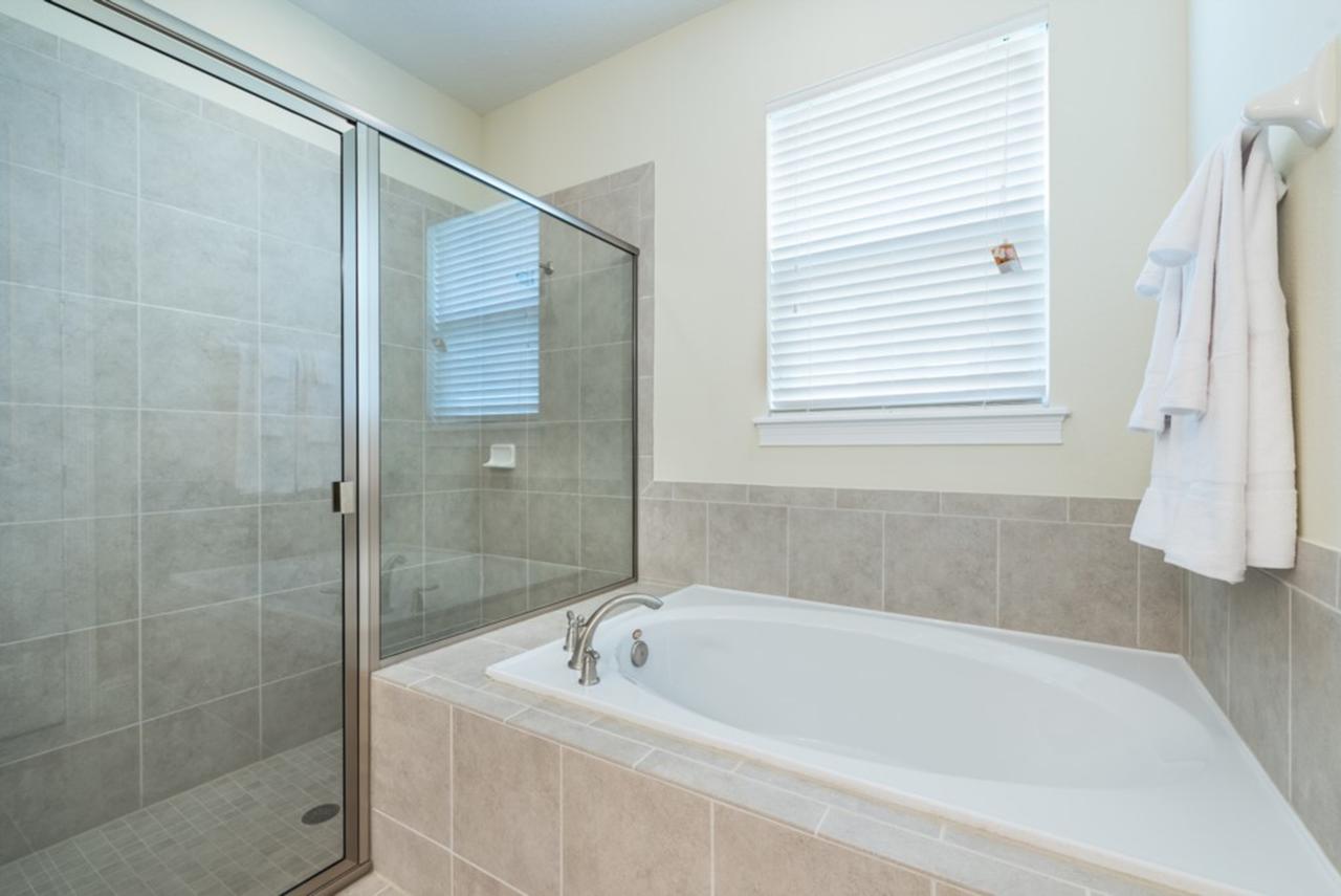 8 Bedroom Vacation Home With Pool (1851) - thumb 16