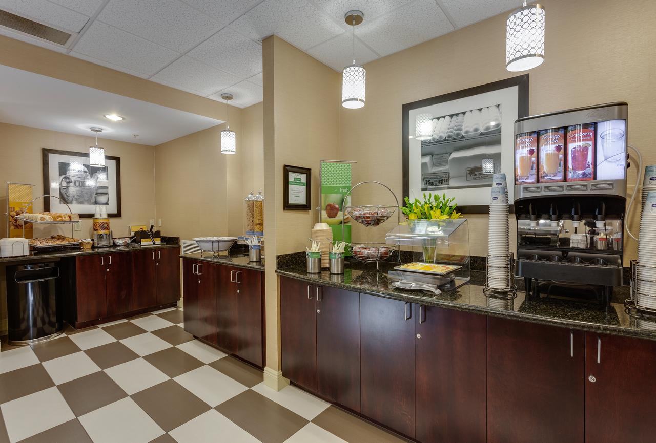 Hampton Inn & Suites Cape Coral / Fort Myers - thumb 8