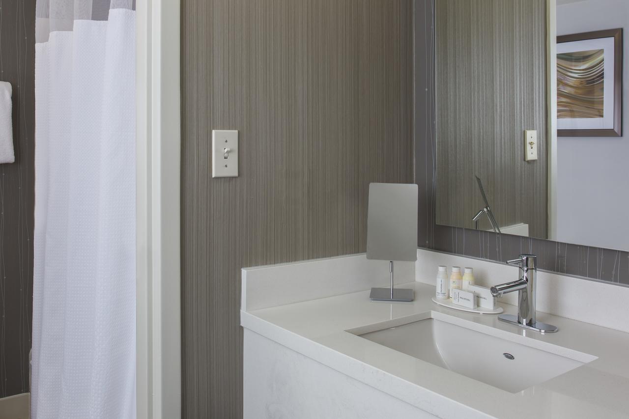 Courtyard By Marriott Orlando Lake Buena Vista In The Marriott Village - thumb 12