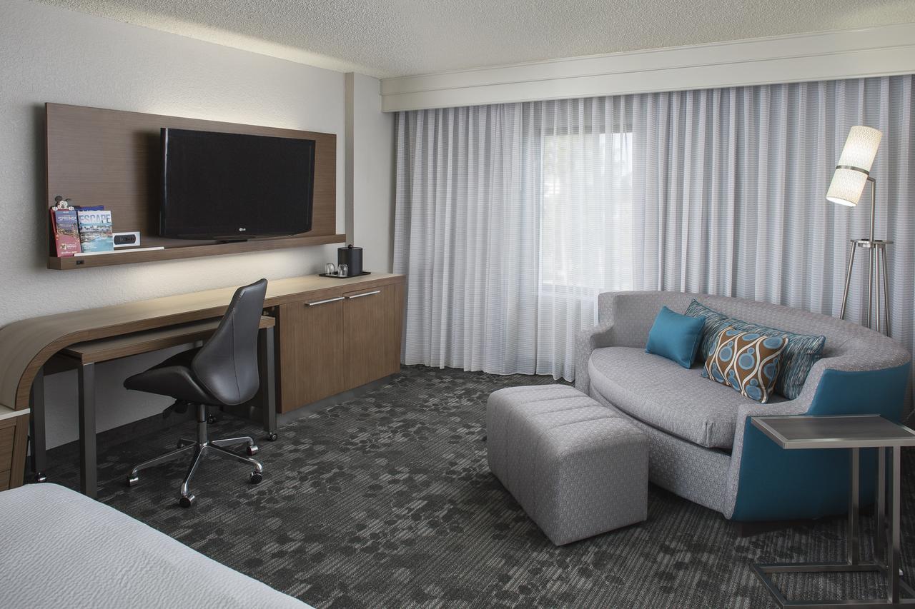 Courtyard By Marriott Orlando Lake Buena Vista In The Marriott Village - thumb 10