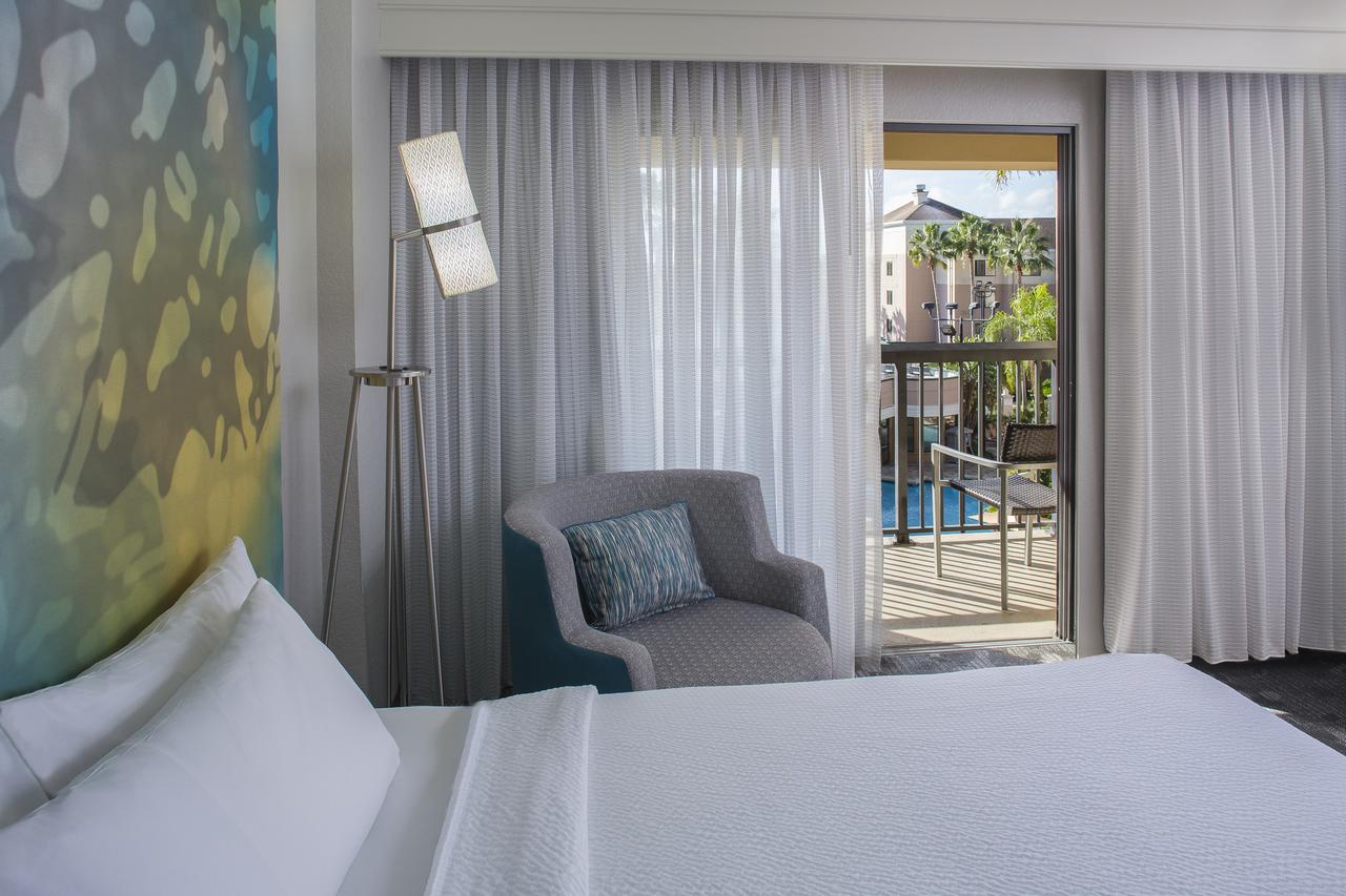 Courtyard By Marriott Orlando Lake Buena Vista In The Marriott Village - thumb 9