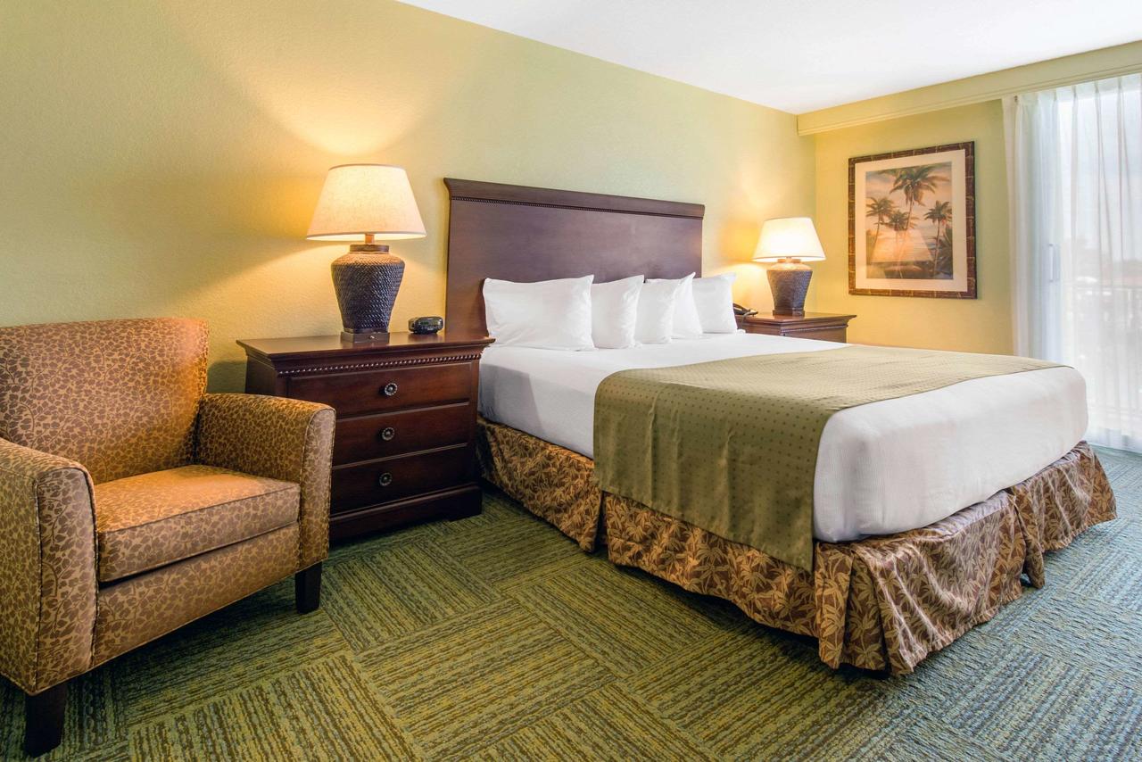 Treasure Bay Resort & Marina - thumb 6