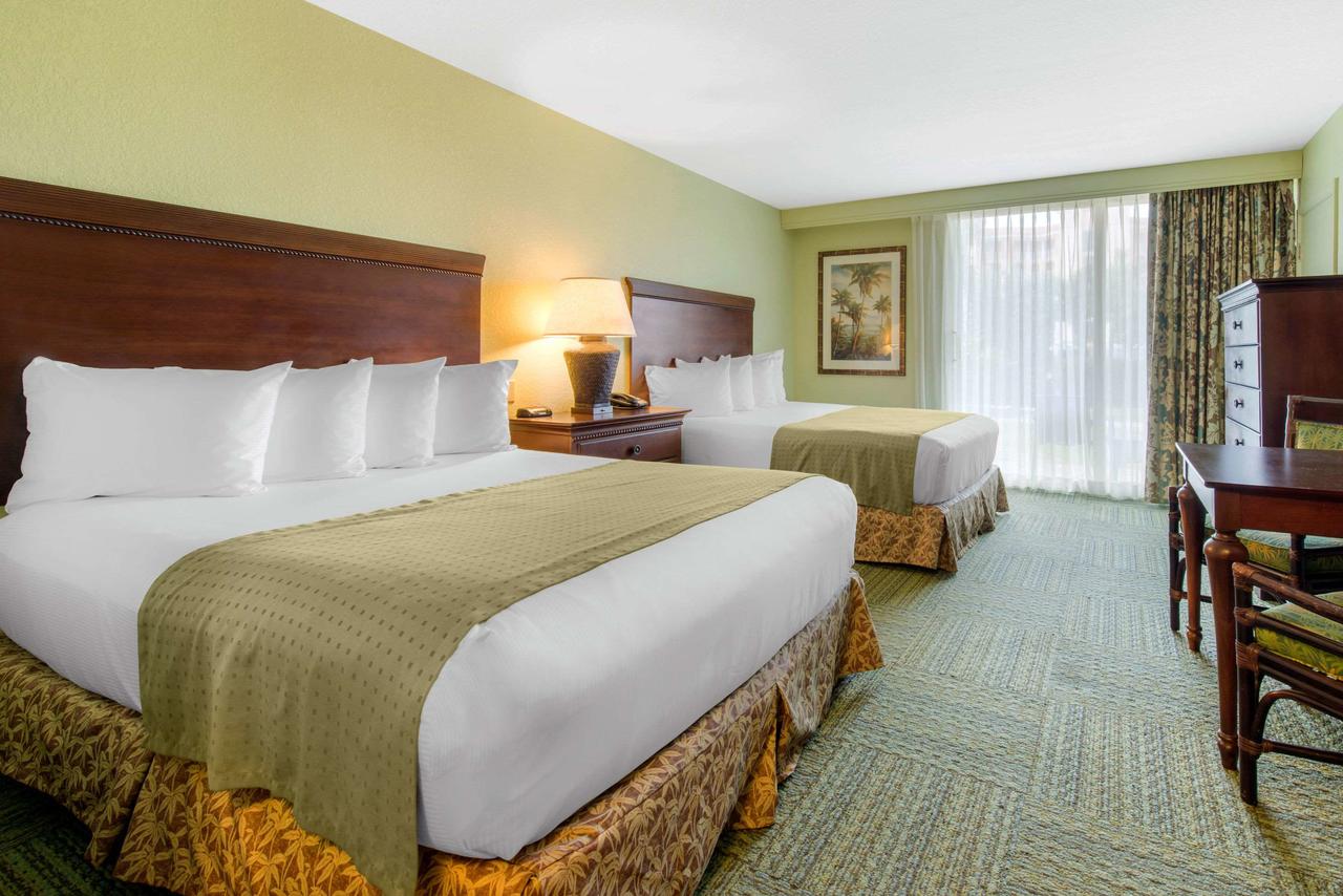 Treasure Bay Resort & Marina - thumb 3