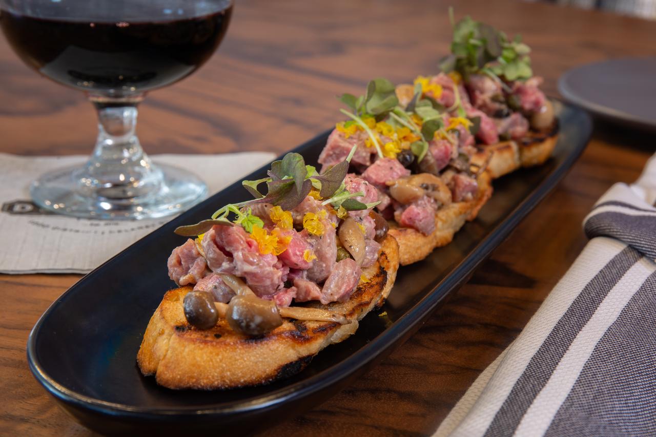 The Delaney Hotel - thumb 12