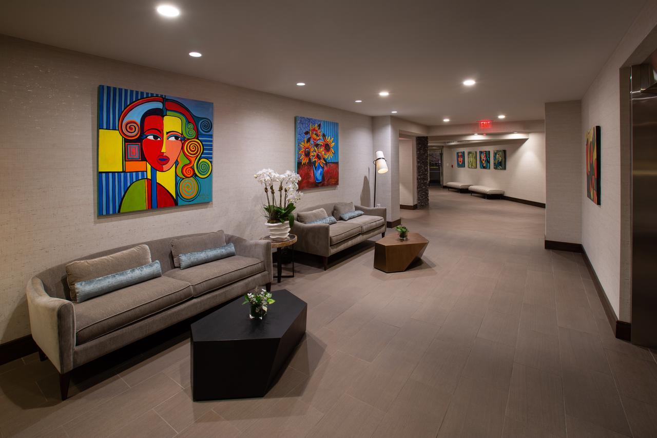 The Delaney Hotel - thumb 3