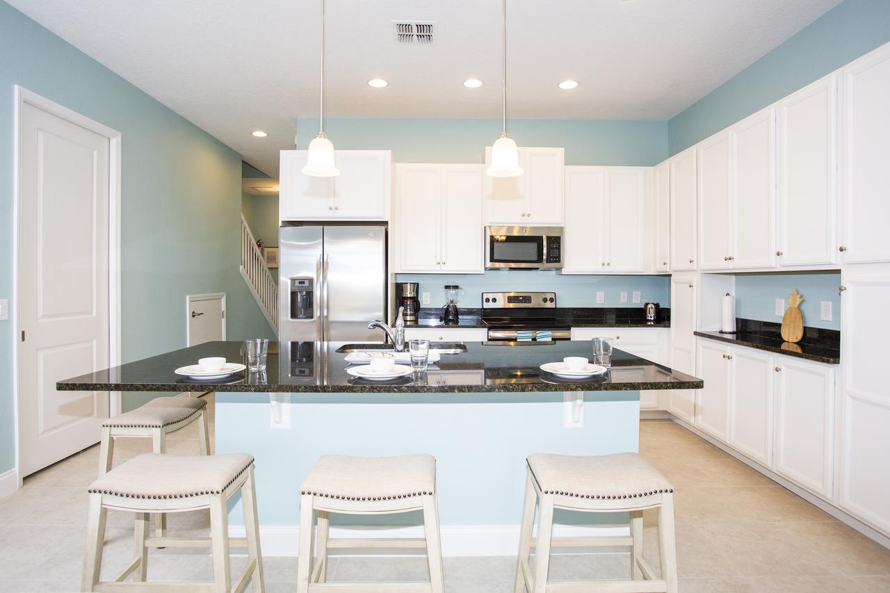 Marvelous 4 Bedroom W/ Pool @ Festival Resort 197 - thumb 7