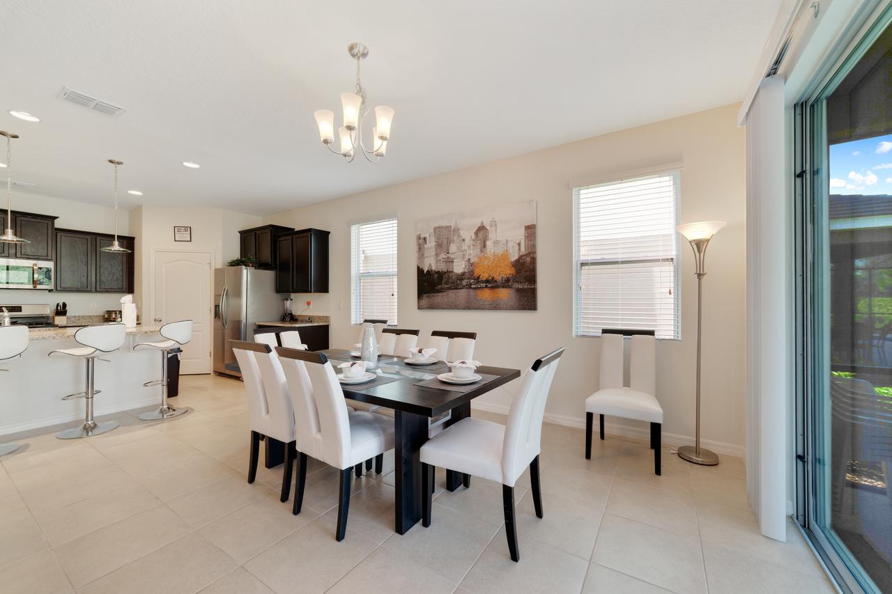 Luxury Pool Homes @ Solterra - Game Rooms, Lazy River & More - Close To Disney - thumb 21