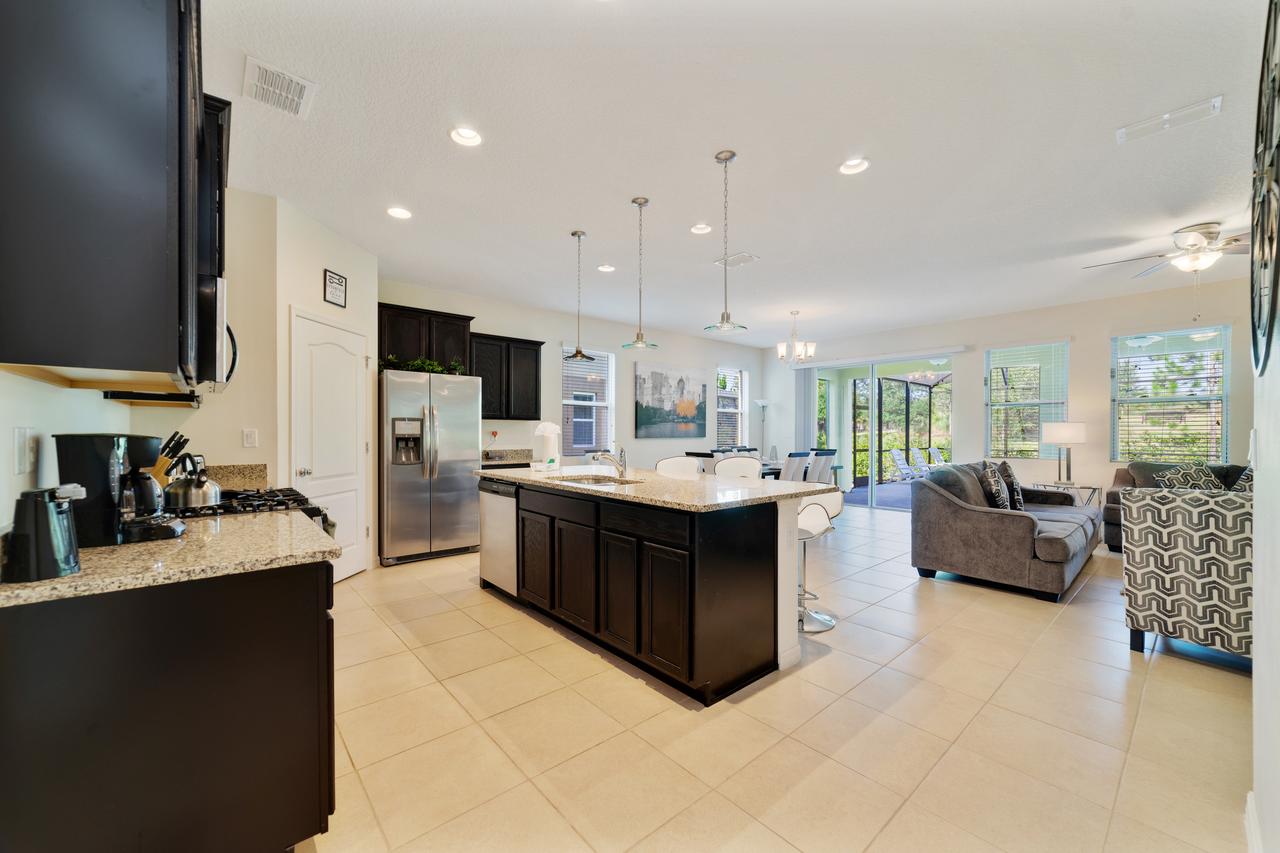 Luxury Pool Homes @ Solterra - Game Rooms, Lazy River & More - Close To Disney - thumb 24