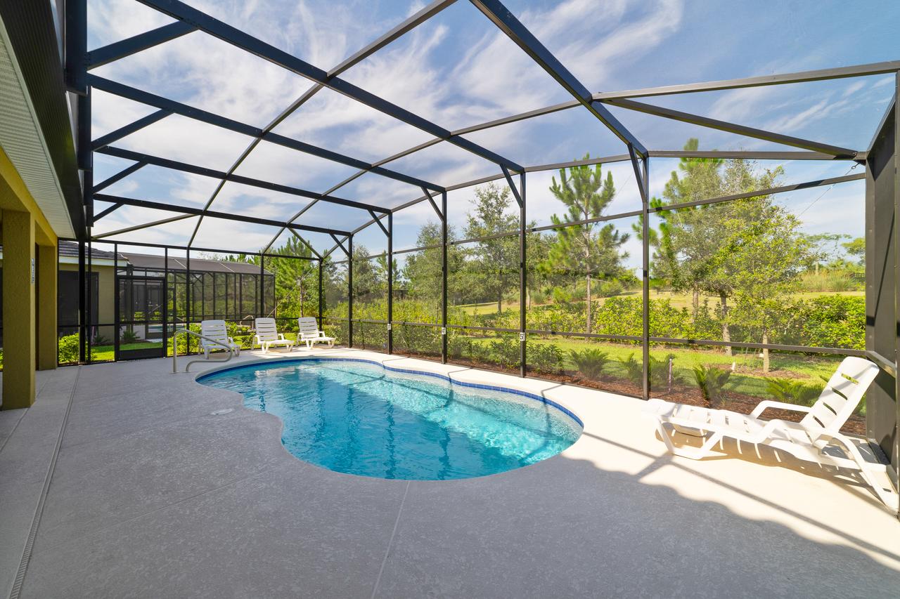 Luxury Pool Homes @ Solterra - Game Rooms, Lazy River & More - Close To Disney - thumb 3