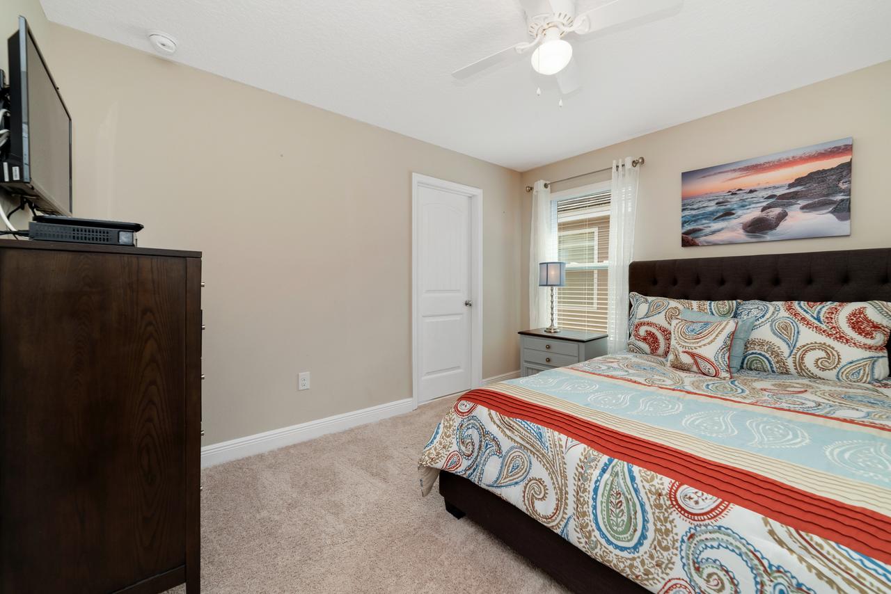 Luxury Pool Homes @ Solterra - Game Rooms, Lazy River & More - Close To Disney - thumb 32
