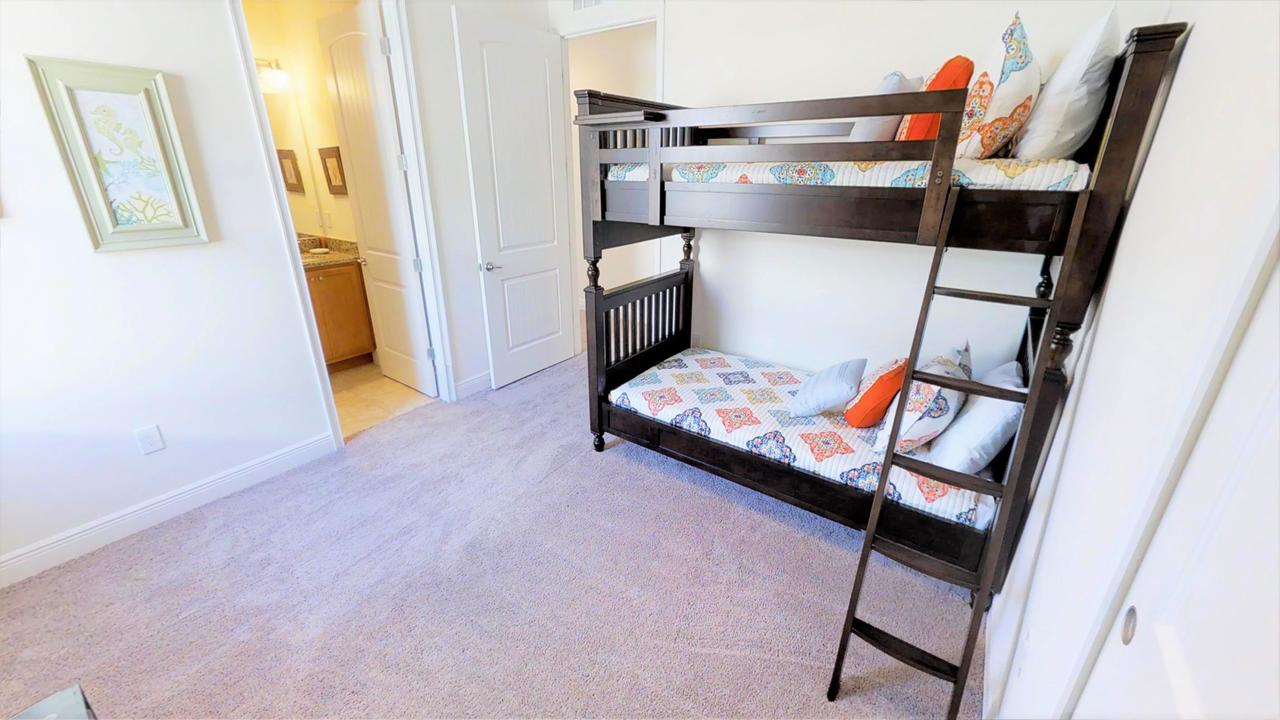 8 Bedroom Vacation Home With Pool (1760) - thumb 25