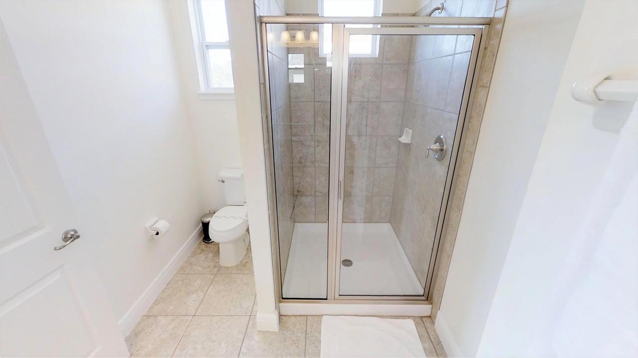 8 Bedroom Vacation Home With Pool (1760) - thumb 17