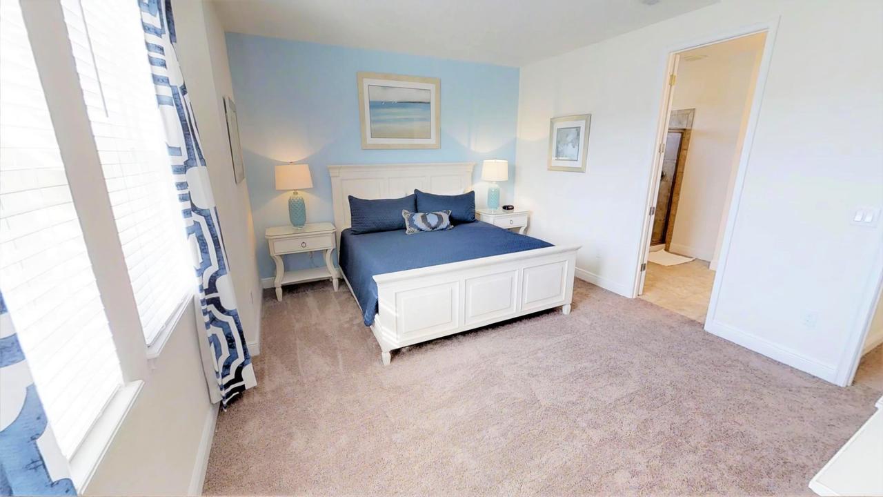 8 Bedroom Vacation Home With Pool (1760) - thumb 11