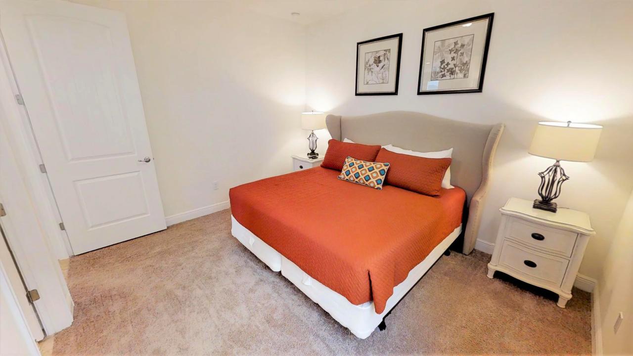 8 Bedroom Vacation Home With Pool (1760) - thumb 32