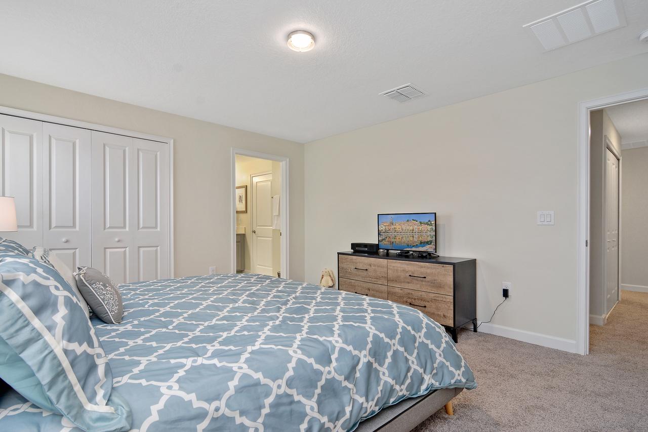 Four Bedroom W/ Pool Close To Disney 1567 - thumb 6