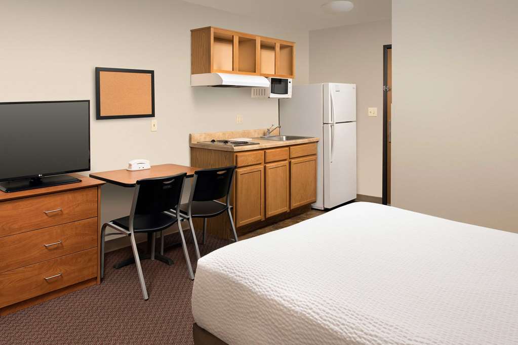 WoodSpring Suites Evansville - thumb 5