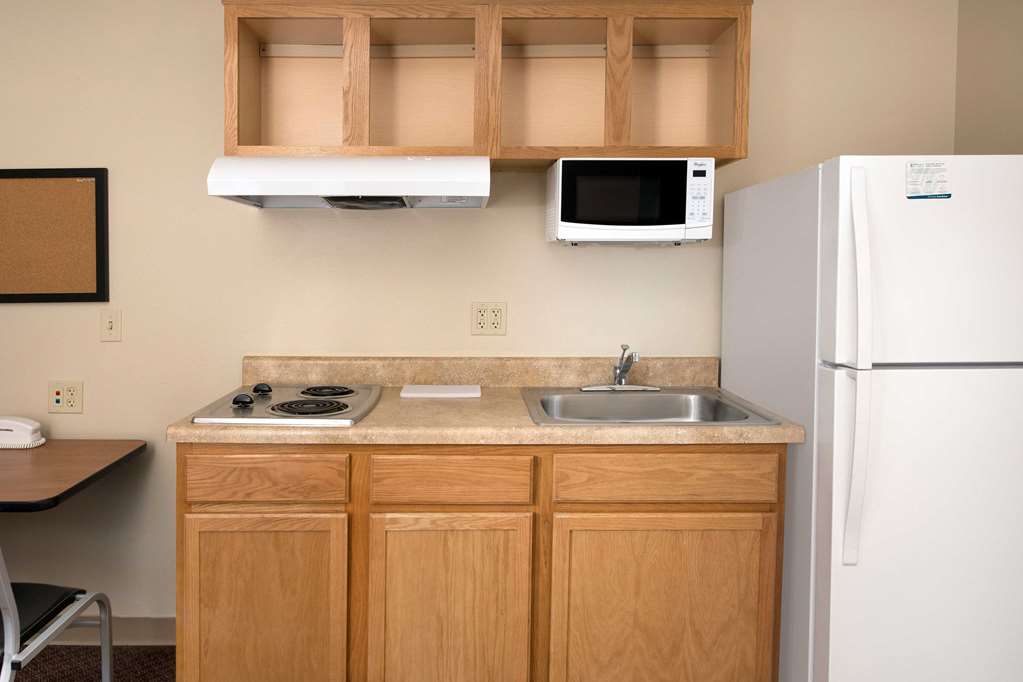 WoodSpring Suites Evansville - thumb 9