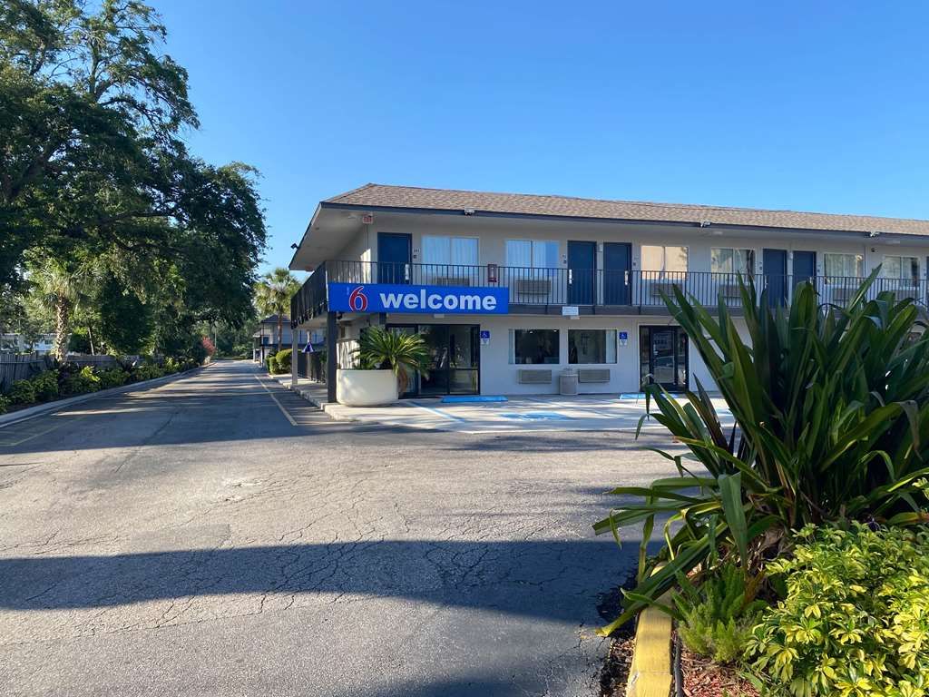 Motel 6 Orlando Kissimmee - thumb 0