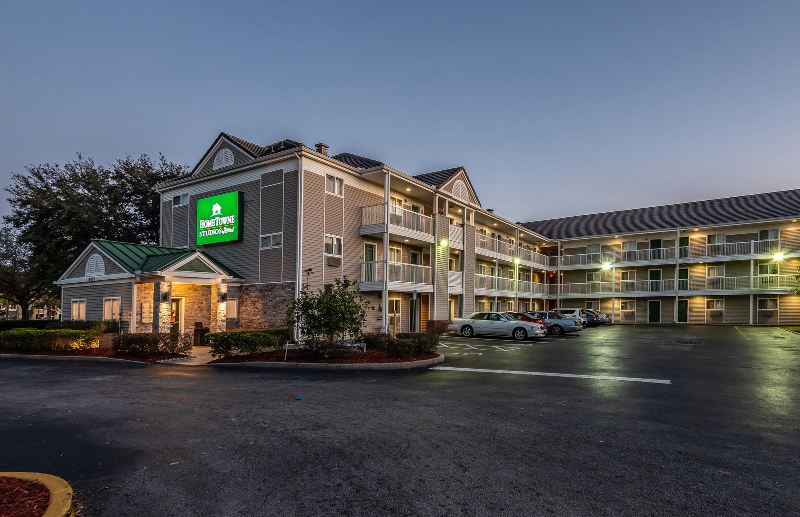 HomeTowne Studios Orlando South - thumb 5