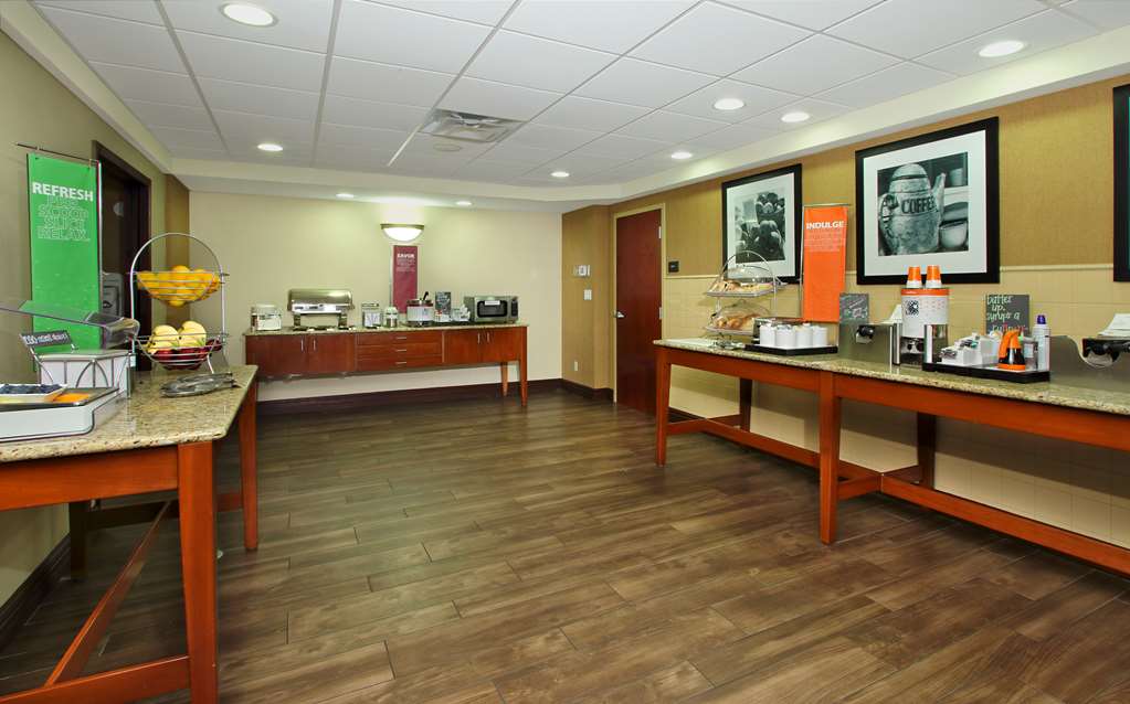 Hampton Inn & Suites Madisonville - thumb 4